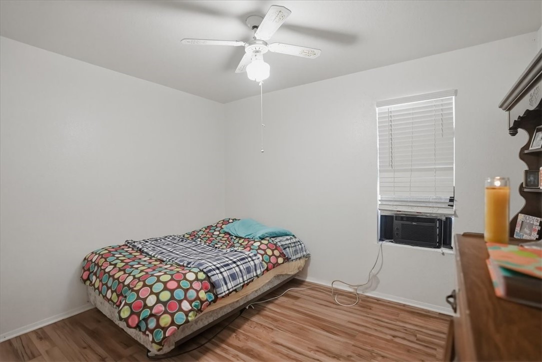 1307 Amy Street George West TX 78022