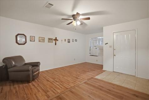 1307 Amy Street George West TX 78022