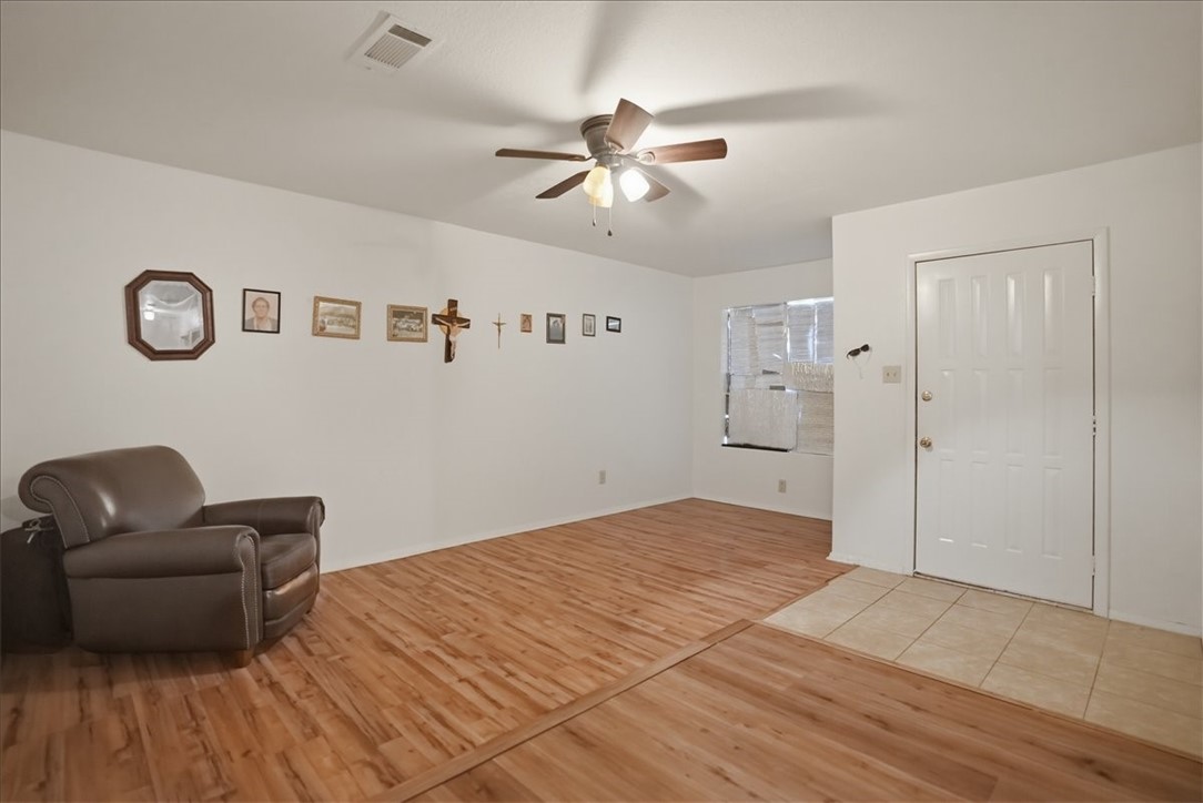 1307 Amy Street George West TX 78022