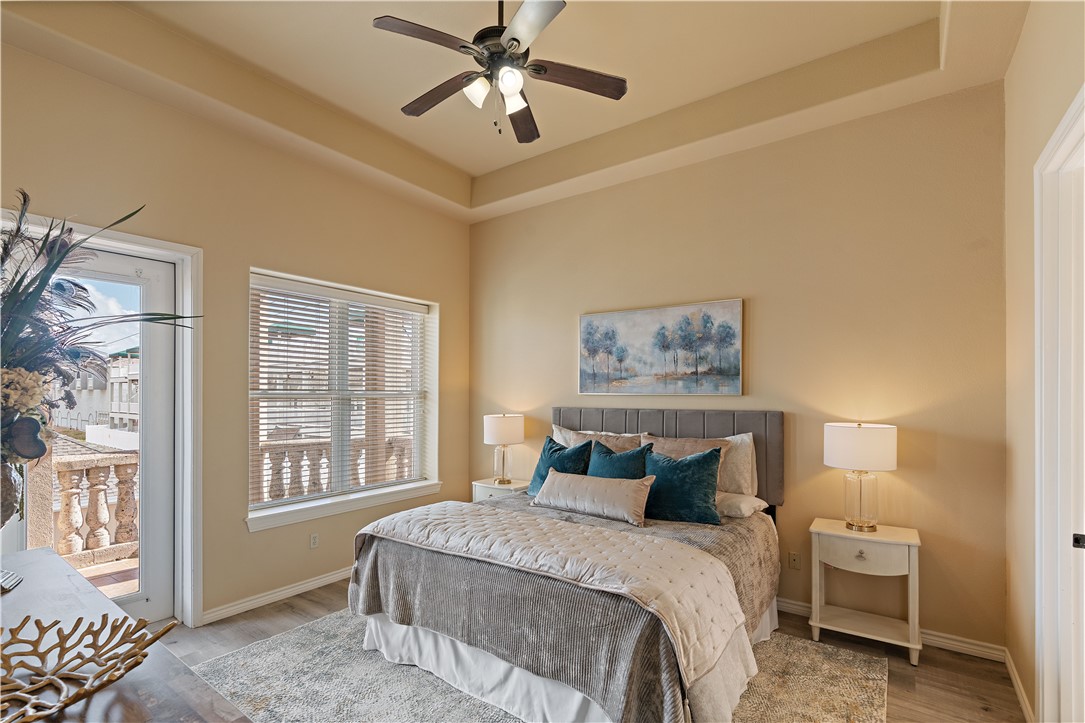 14910 Leeward Drive 804 Corpus Christi TX 78418