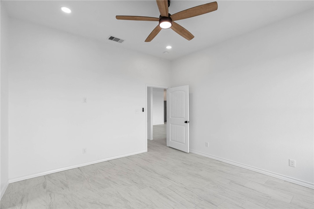 6846 La Salle Drive Corpus Christi TX 78414