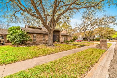 6042 Lost Creek Drive Corpus Christi TX 78413