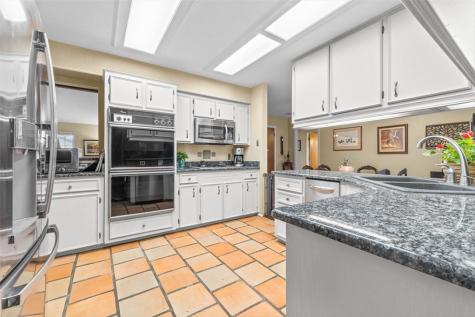 6042 Lost Creek Drive Corpus Christi TX 78413