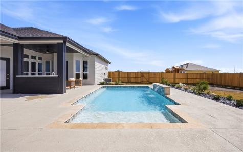 4709 Merlot Court Robstown TX 78380