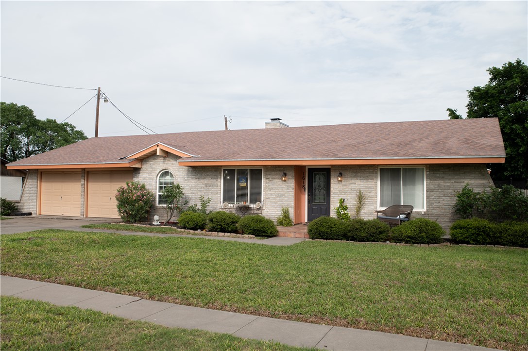 1618 Lawndale Drive Kingsville TX 78363