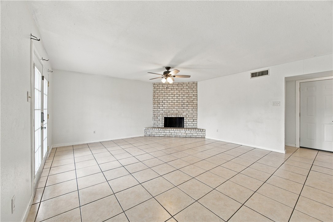 7426 Spitfire Drive Corpus Christi TX 78412