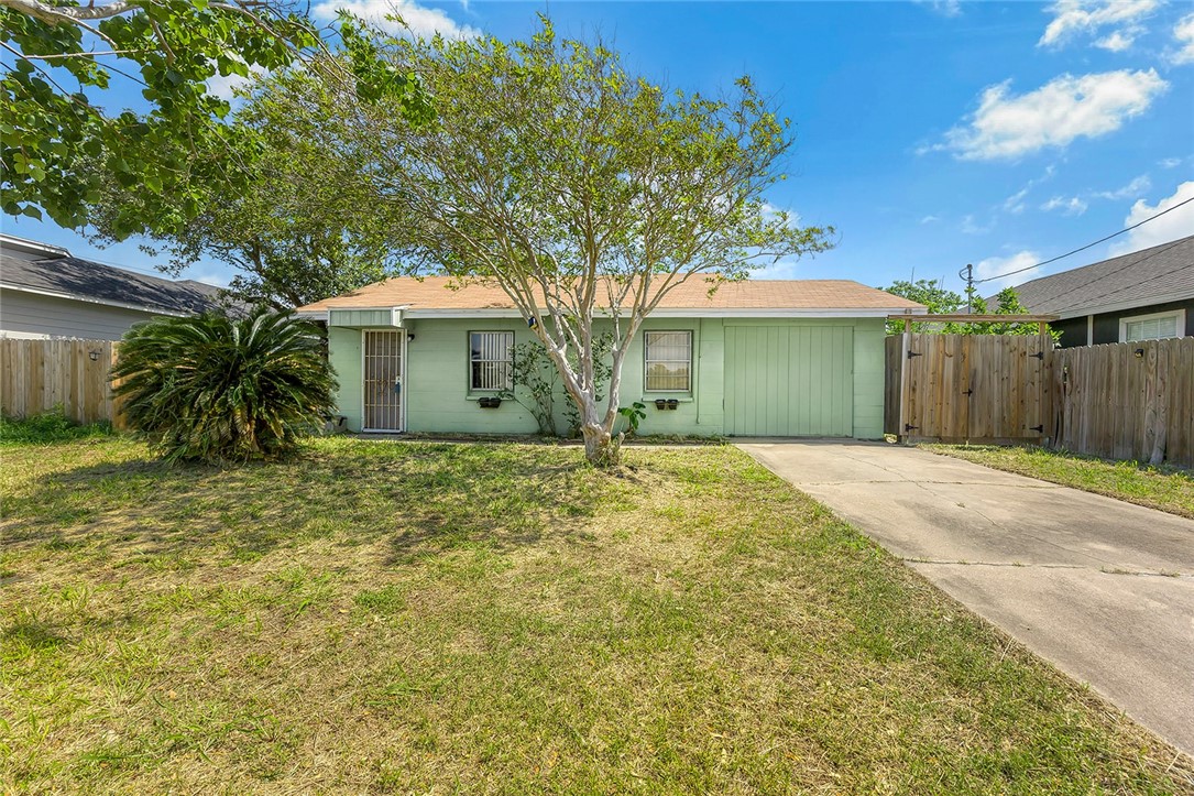438 Valerie Corpus Christi TX 78418