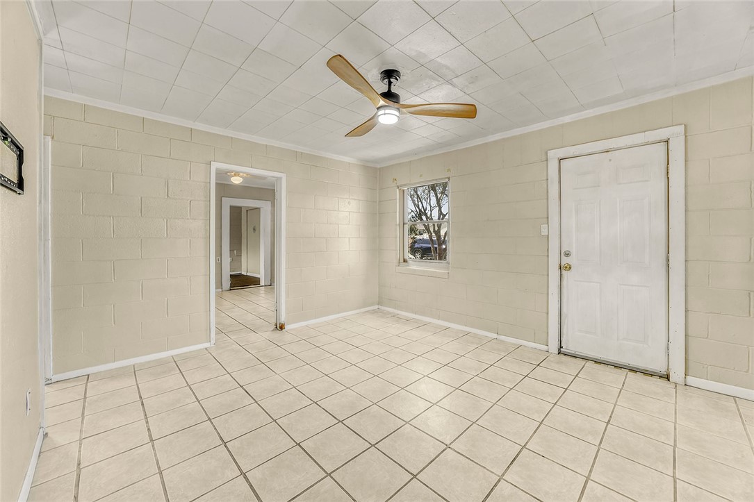 438 Valerie Corpus Christi TX 78418