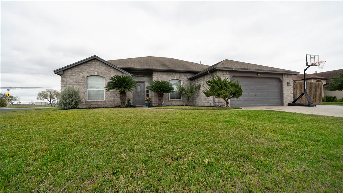 7302 Aborigine Street Corpus Christi TX 78414