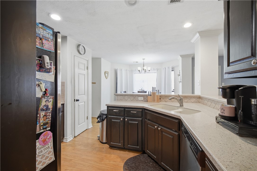 5502 Queensborough Corpus Christi TX 78413