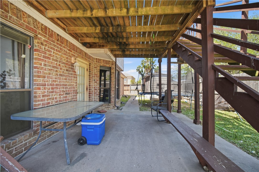 5502 Queensborough Corpus Christi TX 78413