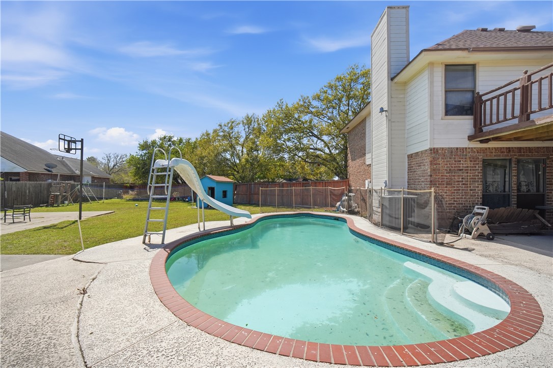 5502 Queensborough Corpus Christi TX 78413