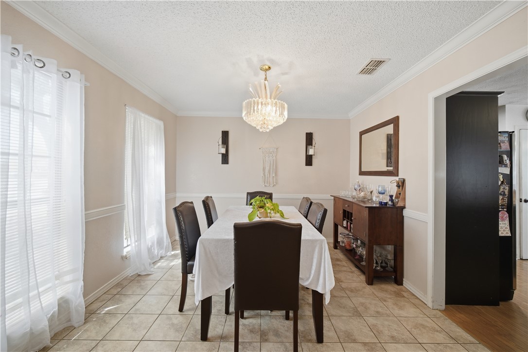 5502 Queensborough Corpus Christi TX 78413