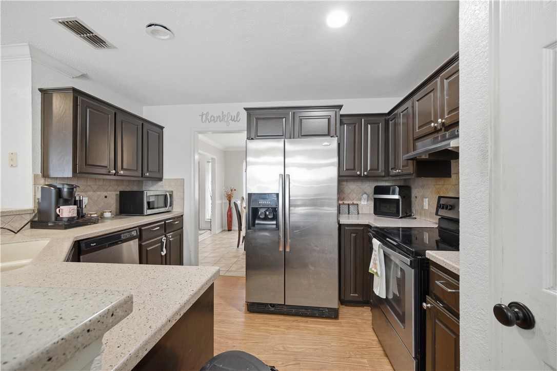 5502 Queensborough Corpus Christi TX 78413