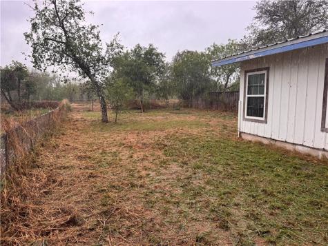 718 E Copano Street Mathis TX 78368