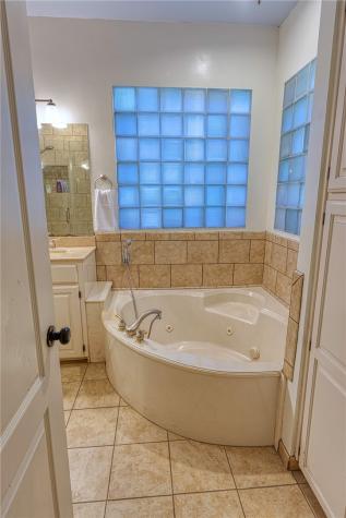 8006 Villefranche Drive Corpus Christi TX 78414