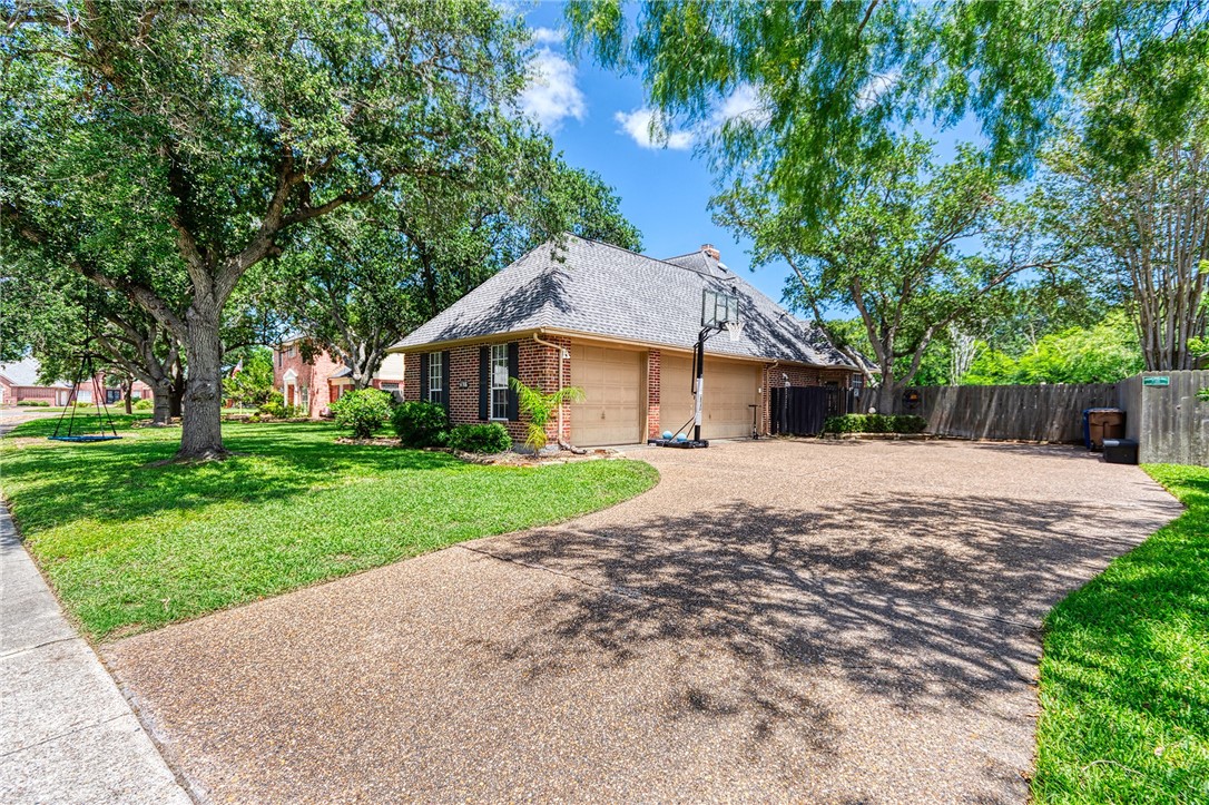 8006 Villefranche Drive Corpus Christi TX 78414