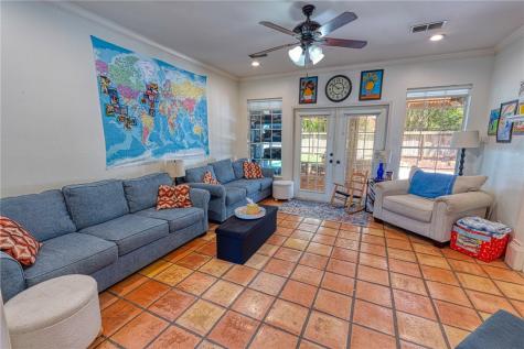8006 Villefranche Drive Corpus Christi TX 78414