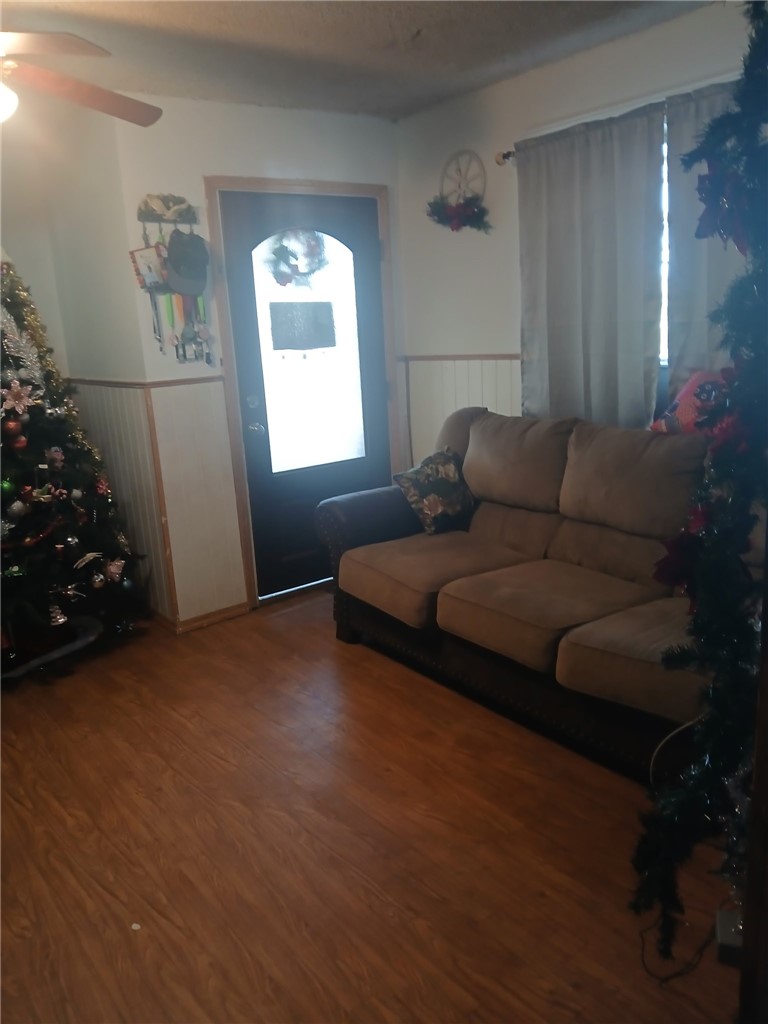 1620 Rand Morgan Corpus Christi TX 78410