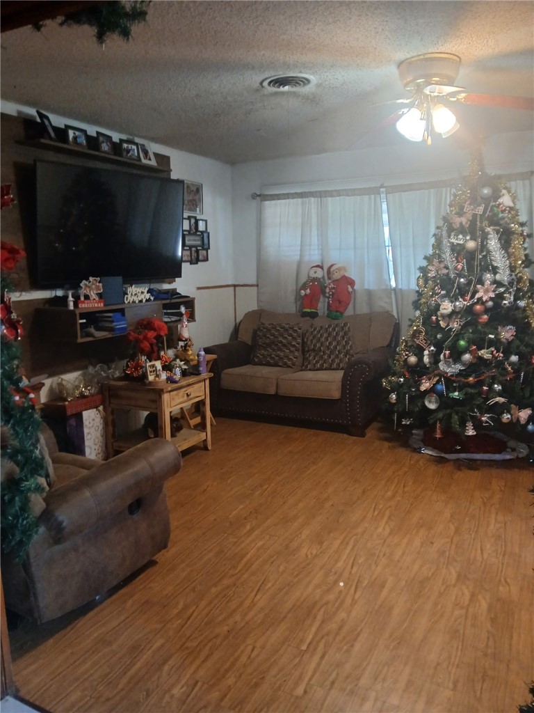 1620 Rand Morgan Corpus Christi TX 78410