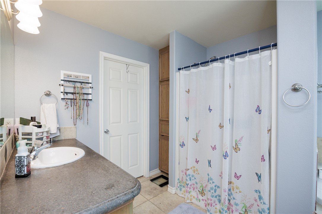 2333 Zuza Drive Corpus Christi TX 78418