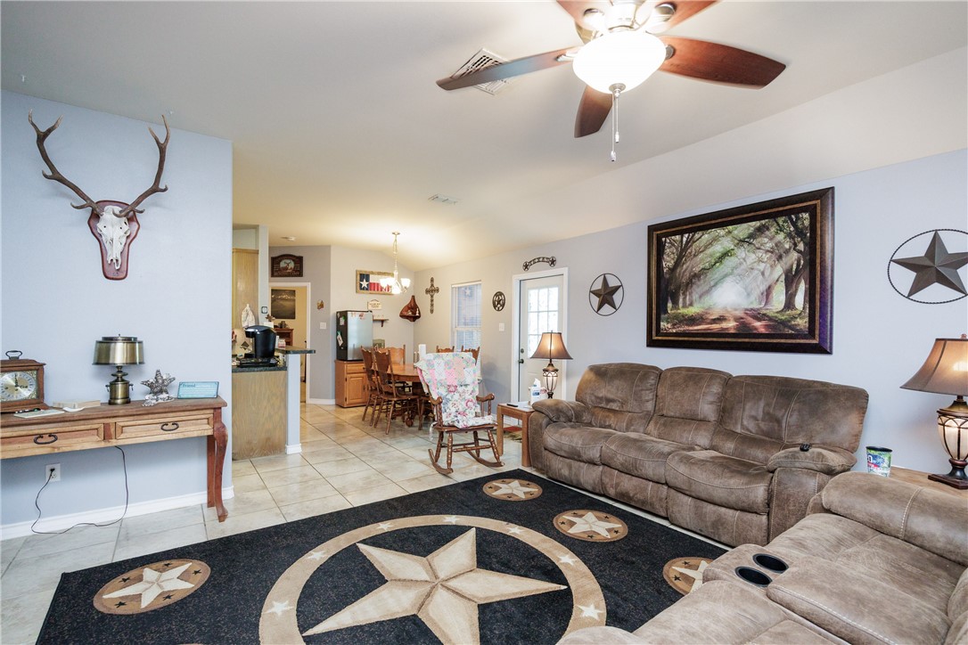 2333 Zuza Drive Corpus Christi TX 78418