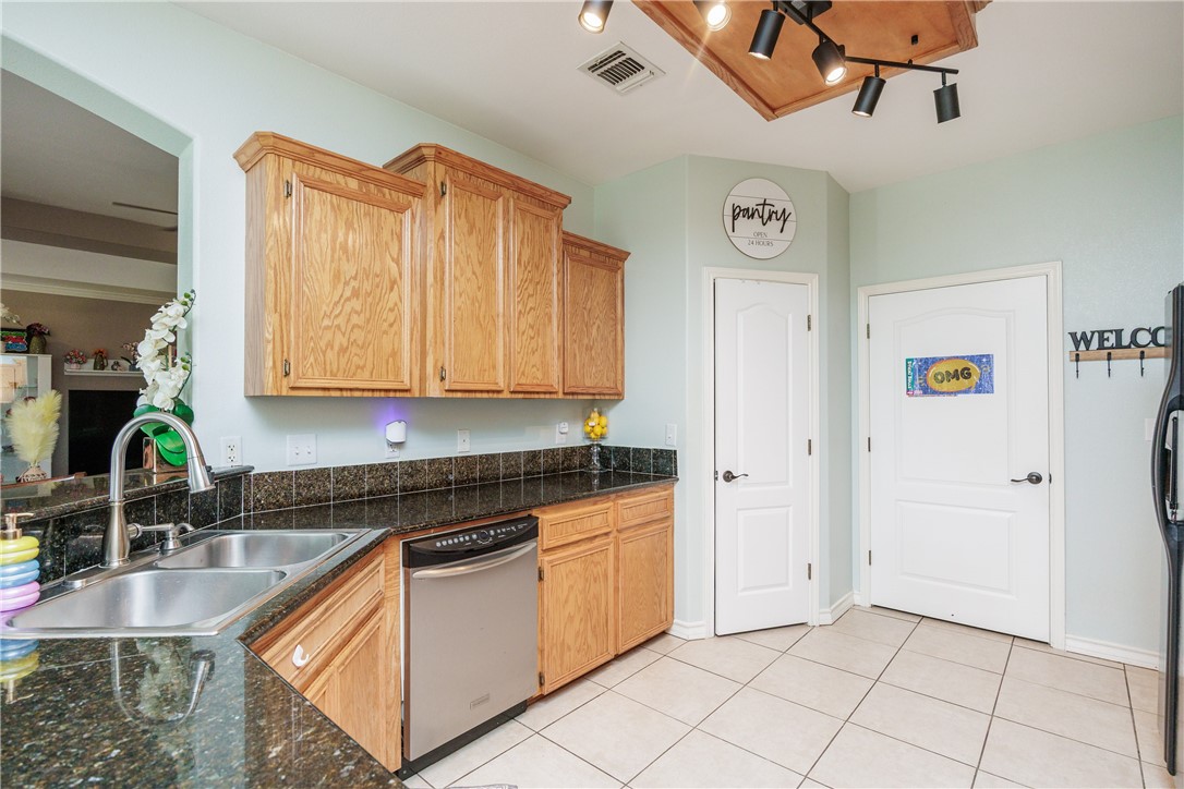 14422 Chantilly Drive Corpus Christi TX 78410