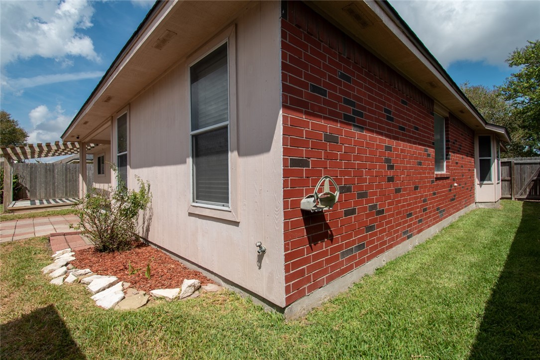 6325 Brianna Circle Corpus Christi TX 78414