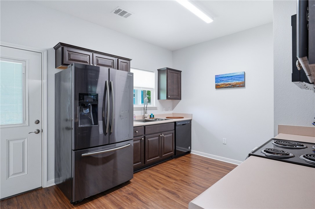 1906 Picton Rockport TX 78382