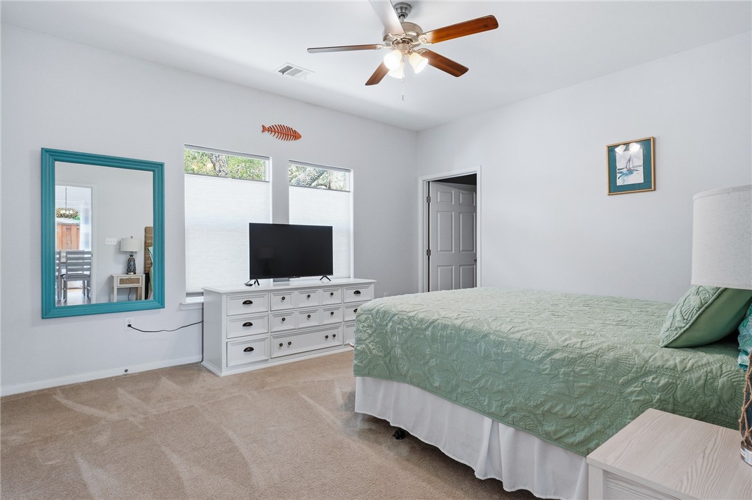 1906 Picton Rockport TX 78382