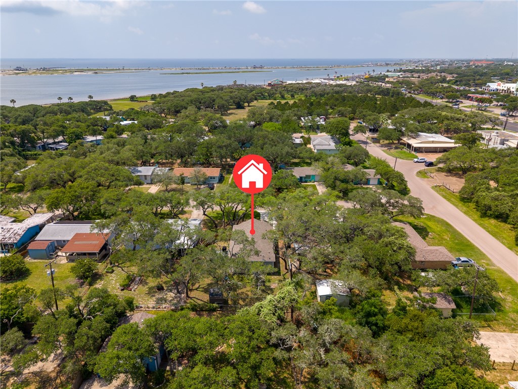 1906 Picton Rockport TX 78382