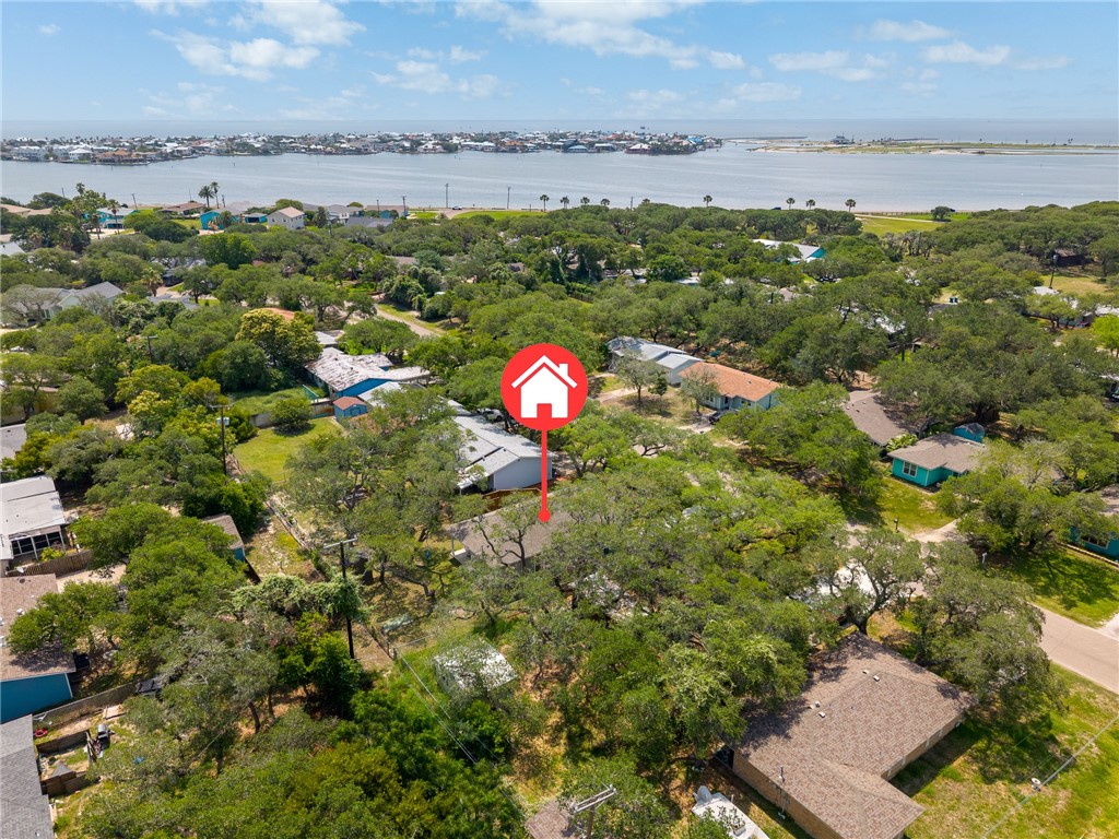 1906 Picton Rockport TX 78382
