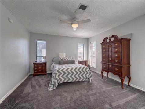 2306 Park Wood Drive Portland TX 78374