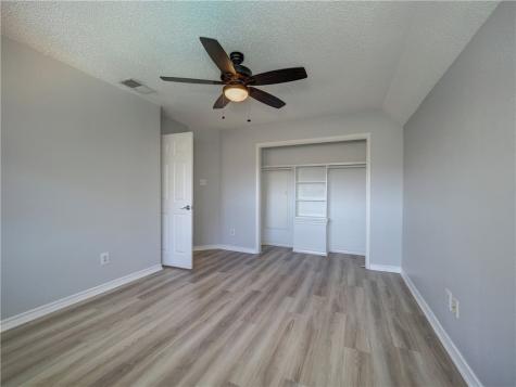 2306 Park Wood Drive Portland TX 78374