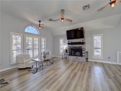 2306 Park Wood Drive Portland TX 78374