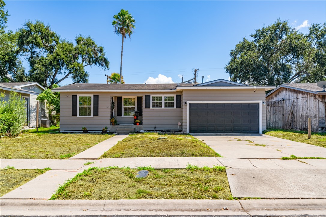 1325 Ray Drive Corpus Christi TX 78411