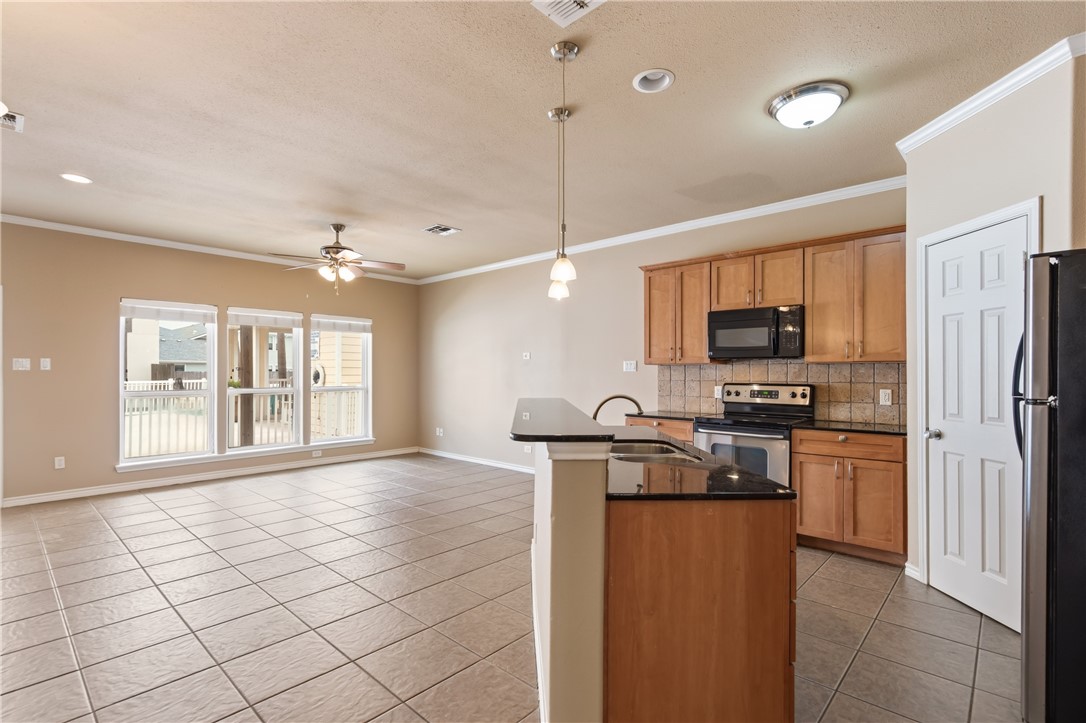 14878 Granada Drive 203 Corpus Christi TX 78418