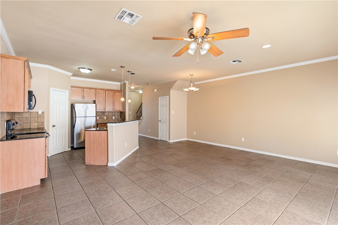 14878 Granada Drive 203 Corpus Christi TX 78418
