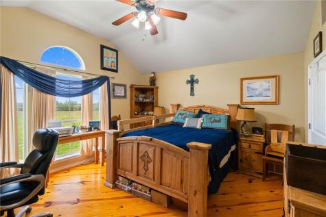318 County Road 3032 Orange Grove TX 78372