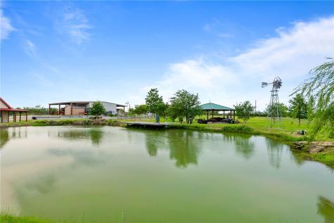 318 County Road 3032 Orange Grove TX 78372