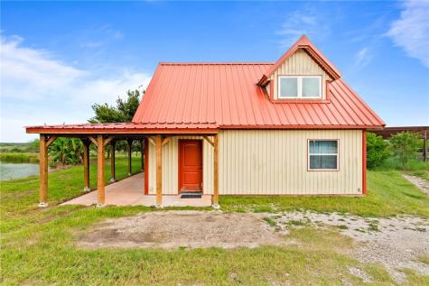 318 County Road 3032 Orange Grove TX 78372