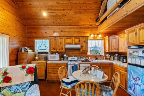 318 County Road 3032 Orange Grove TX 78372