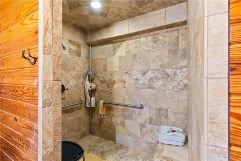 318 County Road 3032 Orange Grove TX 78372