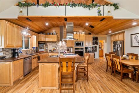 318 County Road 3032 Orange Grove TX 78372
