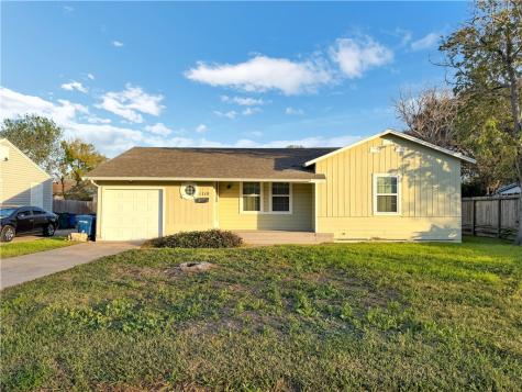 1110 Logan Avenue Corpus Christi TX 78404