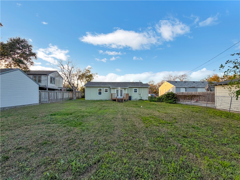 1110 Logan Avenue Corpus Christi TX 78404
