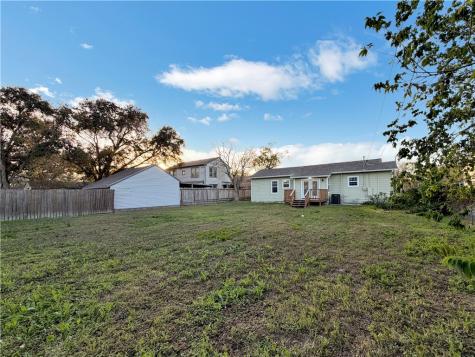 1110 Logan Avenue Corpus Christi TX 78404