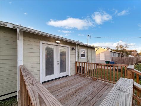 1110 Logan Avenue Corpus Christi TX 78404