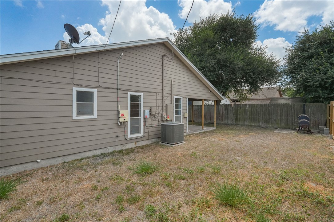 4217 Big Cyprus Corpus Christi TX 78410