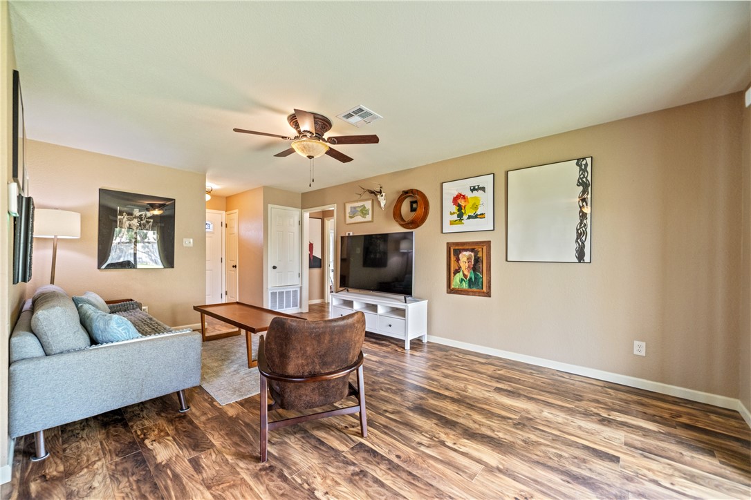 2309 Manitoba Drive Corpus Christi TX 78418